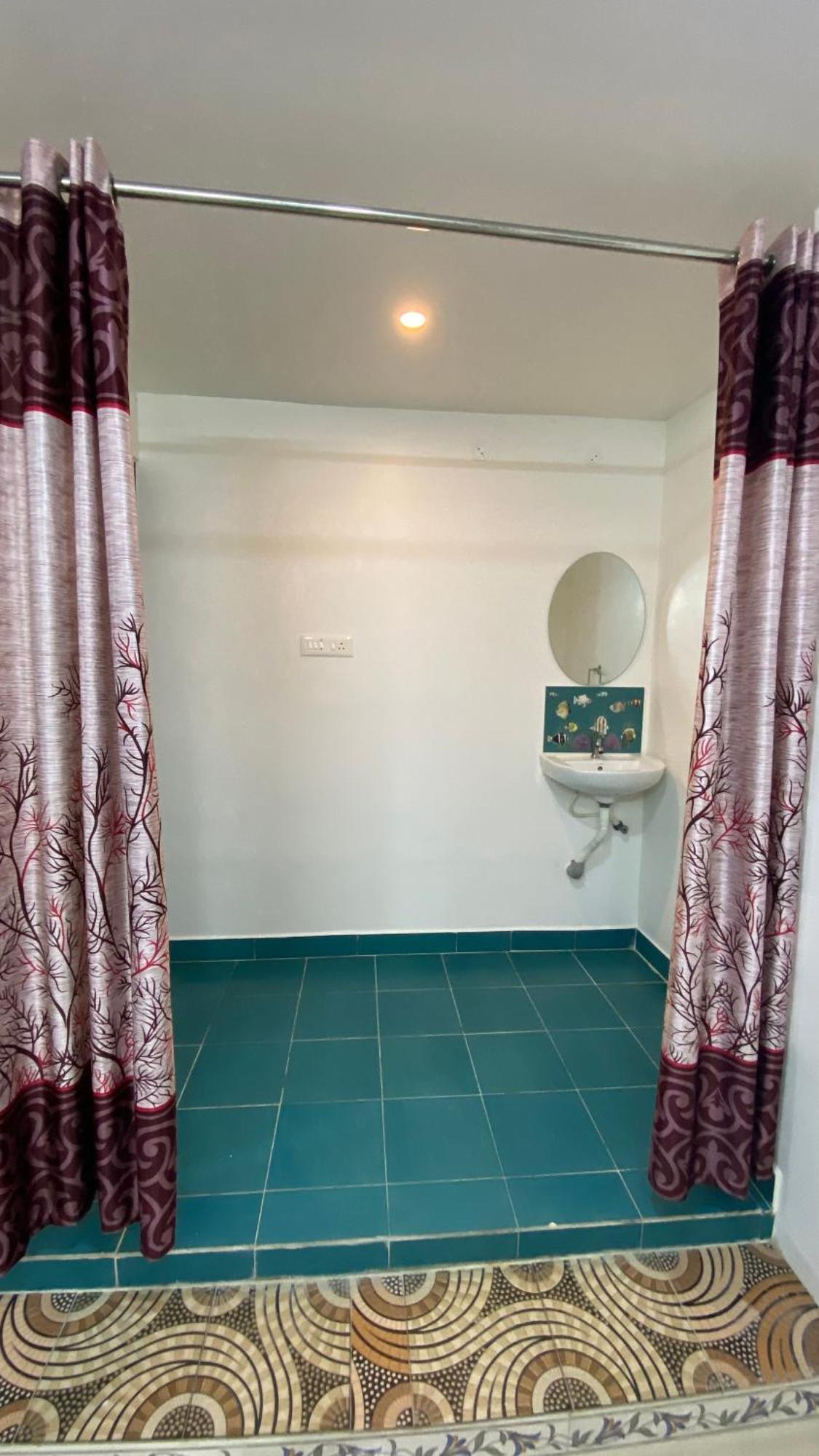 Hotel Kavieya Residency Pūrnānkuppam Exterior foto