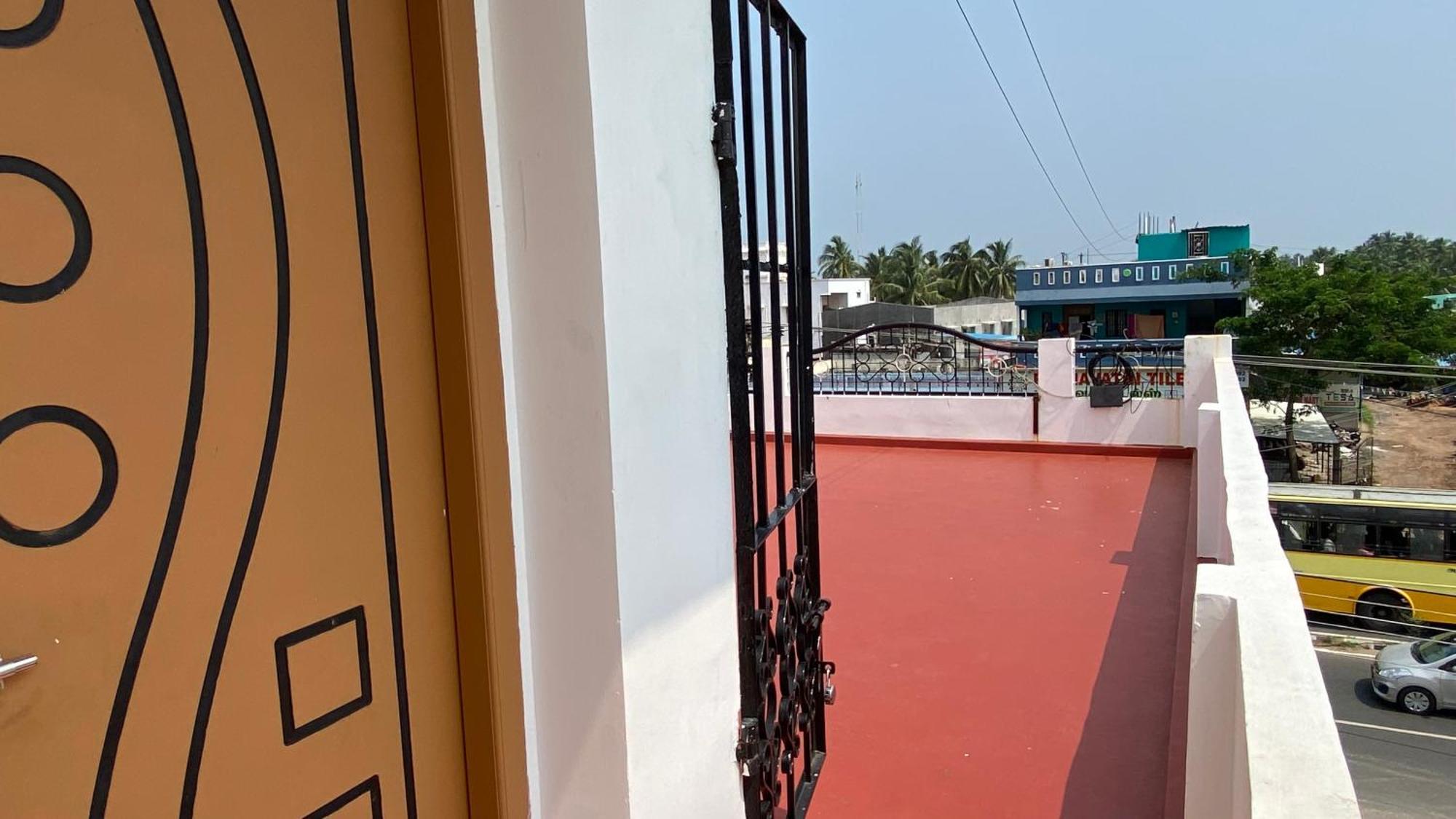 Hotel Kavieya Residency Pūrnānkuppam Exterior foto